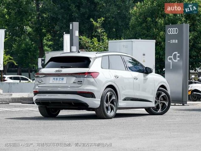Белый Ауди Q4 e-tron, объемом двигателя 0 л и пробегом 1 тыс. км за 38000 $, фото 3 на Automoto.ua