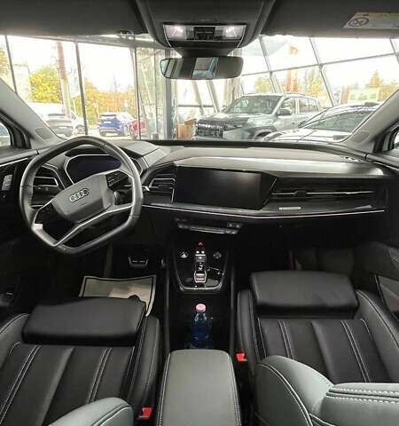 Ауді Q4 e-tron 2024 у Дніпро (Дніпропетровську) на Automoto.ua Білий Ауді Q4 e-tron, об'ємом двигуна 0 л та пробігом 3 тис. км за 30500 $, фото 13 на Automoto.ua