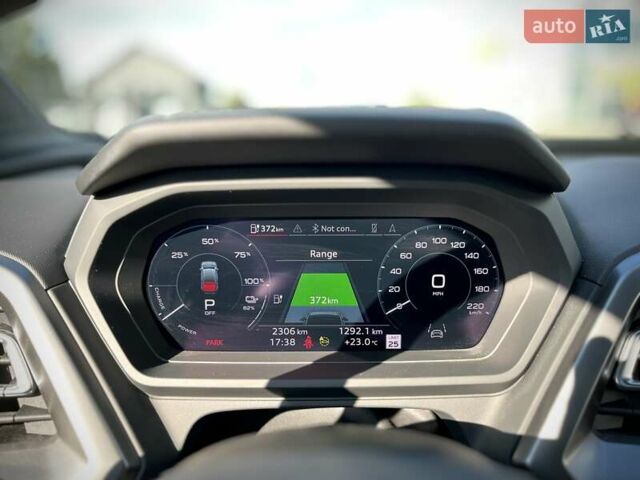 Белый Ауди Q4 e-tron, объемом двигателя 0 л и пробегом 2 тыс. км за 36799 $, фото 37 на Automoto.ua