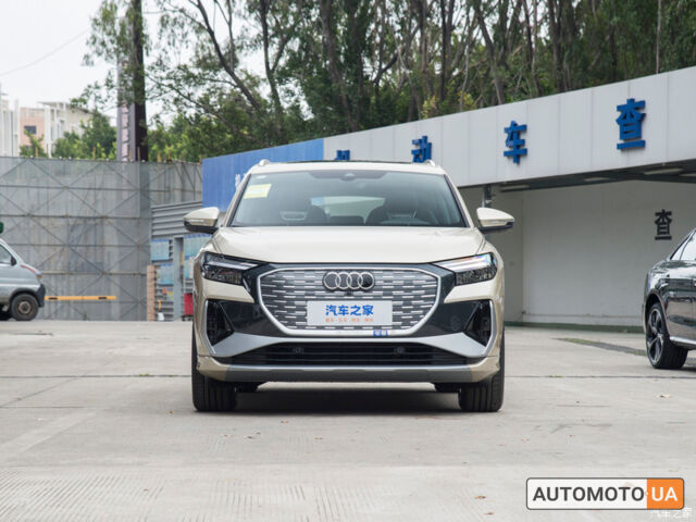 Білий Ауді Q4 e-tron, об'ємом двигуна 0 л та пробігом 0 тис. км за 40500 $, фото 1 на Automoto.ua