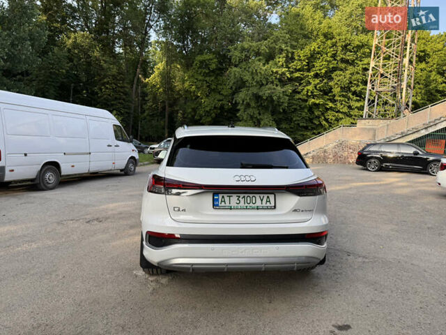 Белый Ауди Q4 e-tron, объемом двигателя 0 л и пробегом 22 тыс. км за 29500 $, фото 6 на Automoto.ua