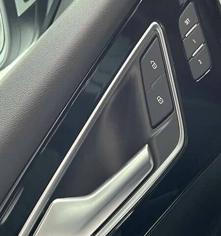 Ауді Q4 e-tron 2024 у Дніпро (Дніпропетровську) на Automoto.ua Білий Ауді Q4 e-tron, об'ємом двигуна 0 л та пробігом 3 тис. км за 30500 $, фото 19 на Automoto.ua