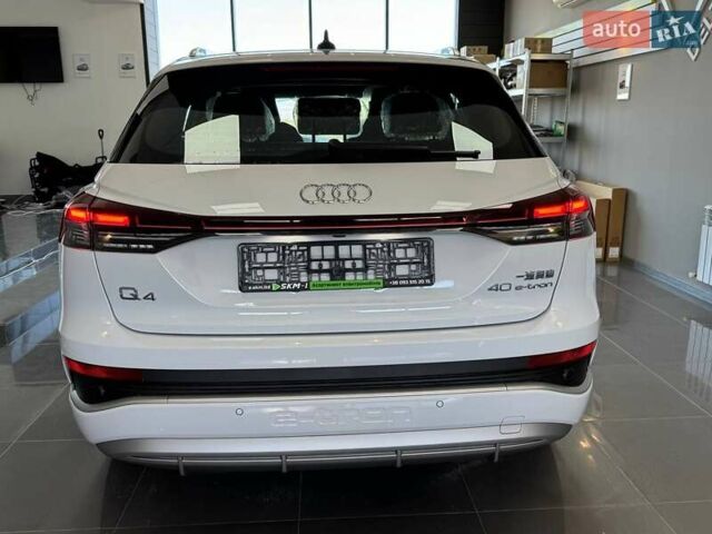 Белый Ауди Q4 e-tron, объемом двигателя 0 л и пробегом 1 тыс. км за 32499 $, фото 4 на Automoto.ua