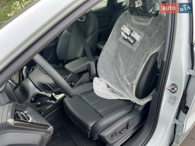 Белый Ауди Q4 e-tron, объемом двигателя 0 л и пробегом 1 тыс. км за 32000 $, фото 8 на Automoto.ua