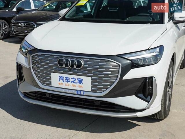 Білий Ауді Q4 e-tron, об'ємом двигуна 0 л та пробігом 1 тис. км за 32500 $, фото 2 на Automoto.ua