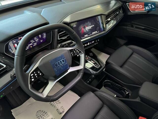 Белый Ауди Q4 e-tron, объемом двигателя 0 л и пробегом 1 тыс. км за 32799 $, фото 9 на Automoto.ua