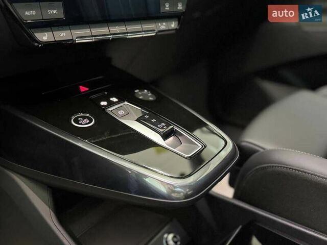 Белый Ауди Q4 e-tron, объемом двигателя 0 л и пробегом 1 тыс. км за 32799 $, фото 10 на Automoto.ua