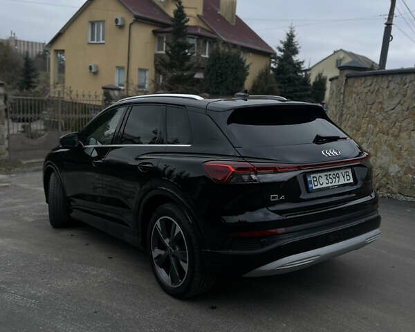Черный Ауди Q4 e-tron, объемом двигателя 0 л и пробегом 25 тыс. км за 30100 $, фото 6 на Automoto.ua