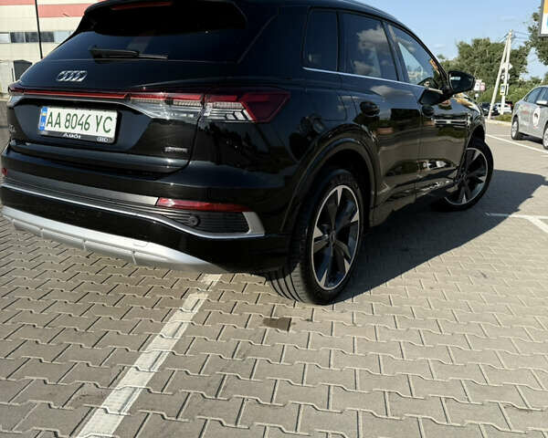 Черный Ауди Q4 e-tron, объемом двигателя 0 л и пробегом 41 тыс. км за 34500 $, фото 10 на Automoto.ua