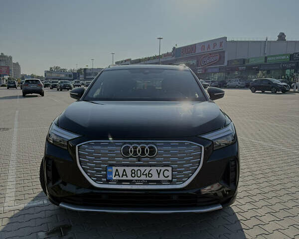 Черный Ауди Q4 e-tron, объемом двигателя 0 л и пробегом 41 тыс. км за 34500 $, фото 1 на Automoto.ua