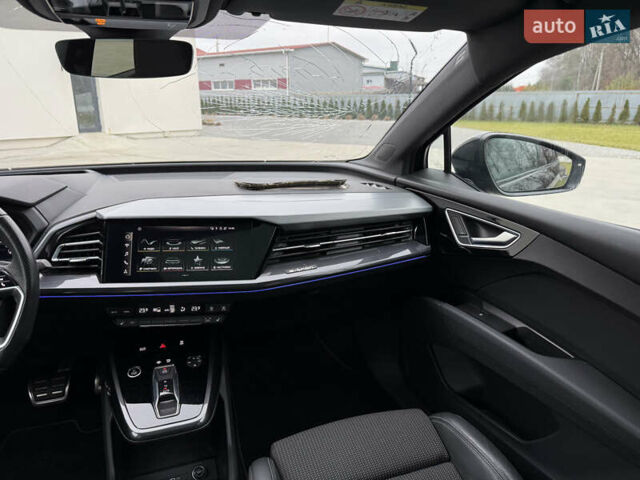 Черный Ауди Q4 e-tron, объемом двигателя 0 л и пробегом 99 тыс. км за 23600 $, фото 45 на Automoto.ua
