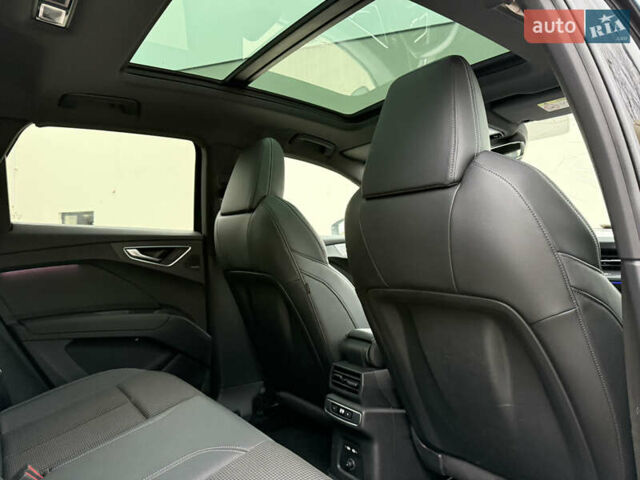 Черный Ауди Q4 e-tron, объемом двигателя 0 л и пробегом 99 тыс. км за 23600 $, фото 100 на Automoto.ua