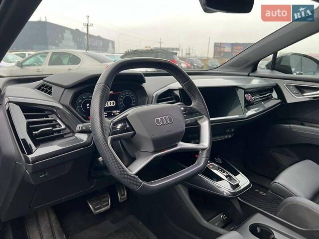 Чорний Ауді Q4 e-tron, об'ємом двигуна 0 л та пробігом 22 тис. км за 35340 $, фото 30 на Automoto.ua