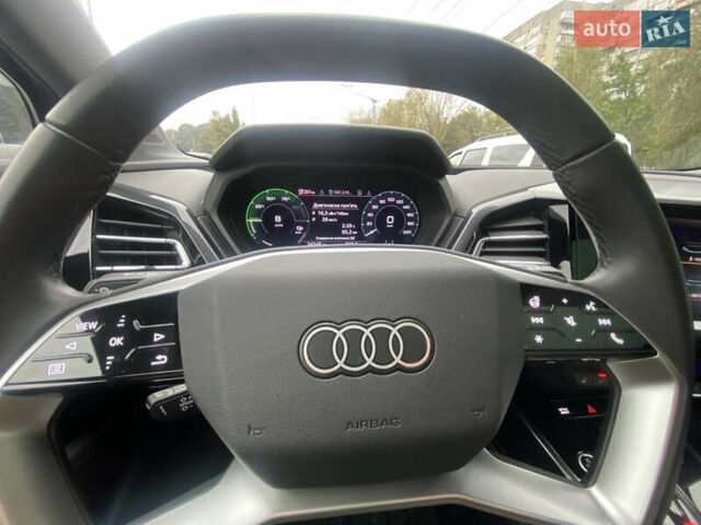Черный Ауди Q4 e-tron, объемом двигателя 0 л и пробегом 25 тыс. км за 30500 $, фото 32 на Automoto.ua