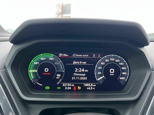 Чорний Ауді Q4 e-tron, об'ємом двигуна 0 л та пробігом 22 тис. км за 35340 $, фото 16 на Automoto.ua
