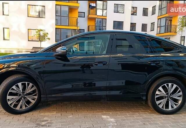 Ауді Q4 e-tron 2022 у Вінниці на Automoto.ua Чорний Ауді Q4 e-tron, об'ємом двигуна 0 л та пробігом 20 тис. км за 27500 $, фото 79 на Automoto.ua