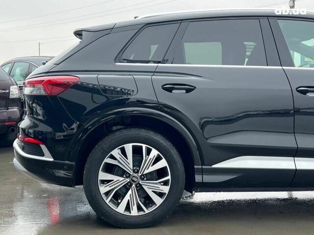 Чорний Ауді Q4 e-tron, об'ємом двигуна 0 л та пробігом 22 тис. км за 35340 $, фото 7 на Automoto.ua