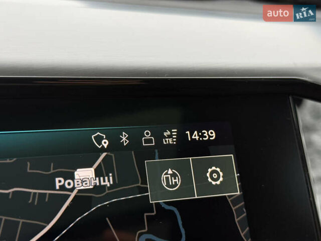 Черный Ауди Q4 e-tron, объемом двигателя 0 л и пробегом 99 тыс. км за 23600 $, фото 74 на Automoto.ua