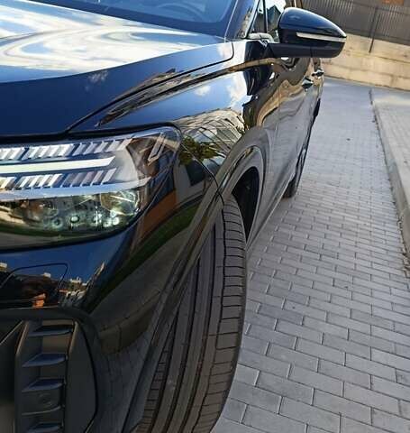 Ауді Q4 e-tron 2022 у Вінниці на Automoto.ua Чорний Ауді Q4 e-tron, об'ємом двигуна 0 л та пробігом 20 тис. км за 27500 $, фото 24 на Automoto.ua