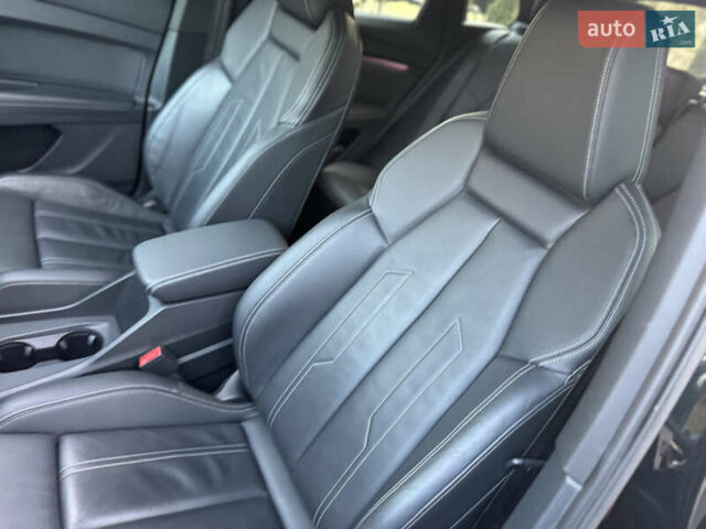 Чорний Ауді Q4 e-tron, об'ємом двигуна 0 л та пробігом 55 тис. км за 28500 $, фото 30 на Automoto.ua