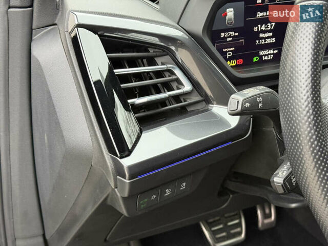 Черный Ауди Q4 e-tron, объемом двигателя 0 л и пробегом 99 тыс. км за 23600 $, фото 60 на Automoto.ua