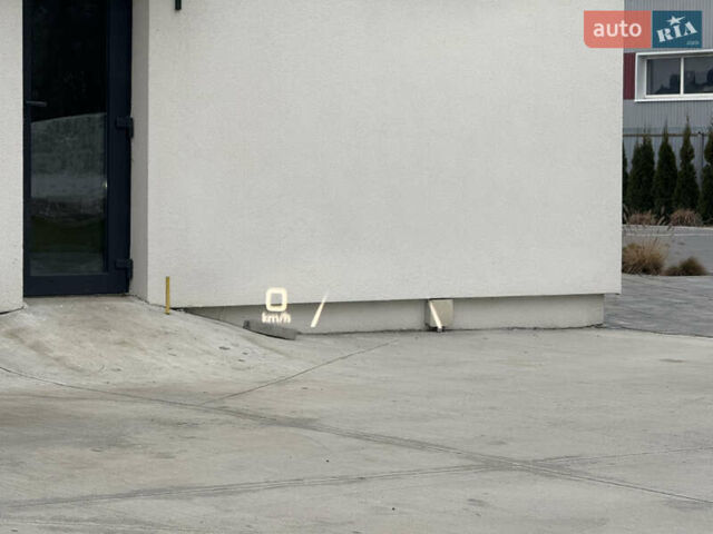 Черный Ауди Q4 e-tron, объемом двигателя 0 л и пробегом 99 тыс. км за 23600 $, фото 62 на Automoto.ua