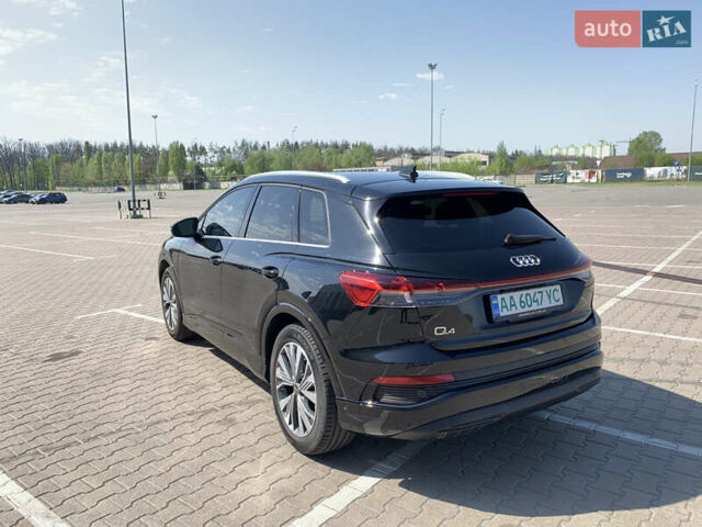 Черный Ауди Q4 e-tron, объемом двигателя 0 л и пробегом 48 тыс. км за 26000 $, фото 3 на Automoto.ua