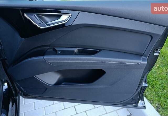 Ауді Q4 e-tron 2022 у Вінниці на Automoto.ua Чорний Ауді Q4 e-tron, об'ємом двигуна 0 л та пробігом 20 тис. км за 27500 $, фото 55 на Automoto.ua