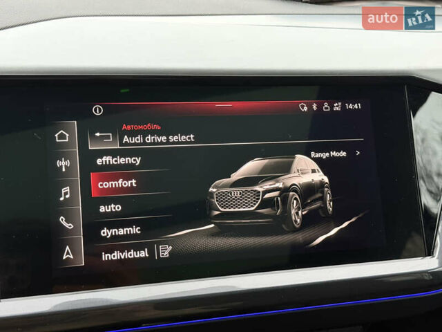 Черный Ауди Q4 e-tron, объемом двигателя 0 л и пробегом 99 тыс. км за 23600 $, фото 80 на Automoto.ua