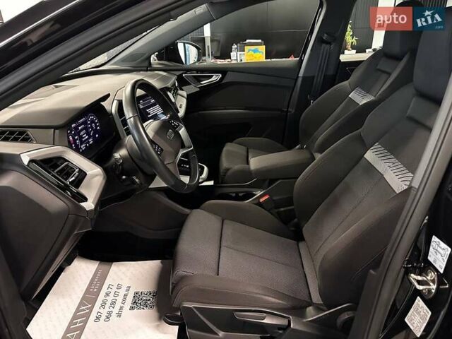Черный Ауди Q4 e-tron, объемом двигателя 0 л и пробегом 52 тыс. км за 26900 $, фото 13 на Automoto.ua