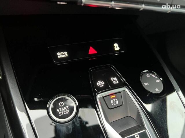 Чорний Ауді Q4 e-tron, об'ємом двигуна 0 л та пробігом 22 тис. км за 35340 $, фото 26 на Automoto.ua