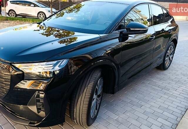 Ауді Q4 e-tron 2022 у Вінниці на Automoto.ua Чорний Ауді Q4 e-tron, об'ємом двигуна 0 л та пробігом 20 тис. км за 27500 $, фото 76 на Automoto.ua