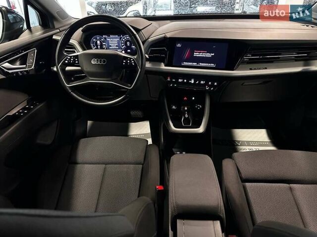 Черный Ауди Q4 e-tron, объемом двигателя 0 л и пробегом 52 тыс. км за 26900 $, фото 31 на Automoto.ua