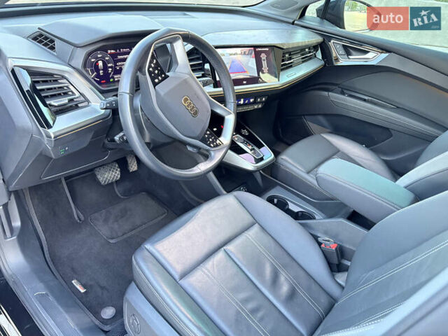 Черный Ауди Q4 e-tron, объемом двигателя 0 л и пробегом 16 тыс. км за 31000 $, фото 2 на Automoto.ua
