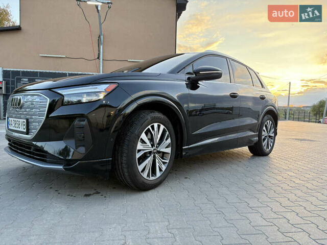 Черный Ауди Q4 e-tron, объемом двигателя 0 л и пробегом 16 тыс. км за 31000 $, фото 1 на Automoto.ua