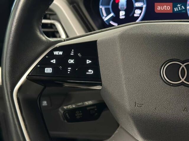 Черный Ауди Q4 e-tron, объемом двигателя 0 л и пробегом 52 тыс. км за 26900 $, фото 19 на Automoto.ua