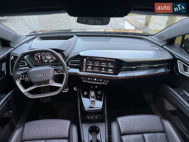 Чорний Ауді Q4 e-tron, об'ємом двигуна 0 л та пробігом 55 тис. км за 28500 $, фото 32 на Automoto.ua