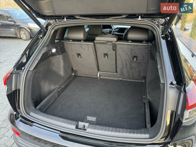 Чорний Ауді Q4 e-tron, об'ємом двигуна 0 л та пробігом 55 тис. км за 28500 $, фото 27 на Automoto.ua