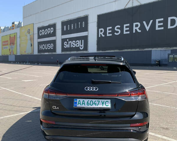Черный Ауди Q4 e-tron, объемом двигателя 0 л и пробегом 48 тыс. км за 26000 $, фото 5 на Automoto.ua