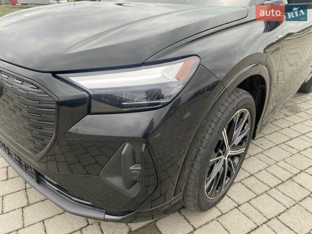 Черный Ауди Q4 e-tron, объемом двигателя 0 л и пробегом 25 тыс. км за 30500 $, фото 28 на Automoto.ua