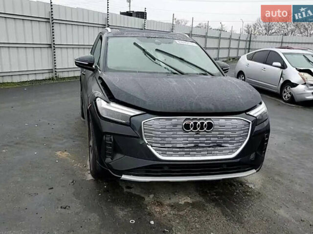 Чорний Ауді Q4 e-tron, об'ємом двигуна 0 л та пробігом 22 тис. км за 25000 $, фото 2 на Automoto.ua