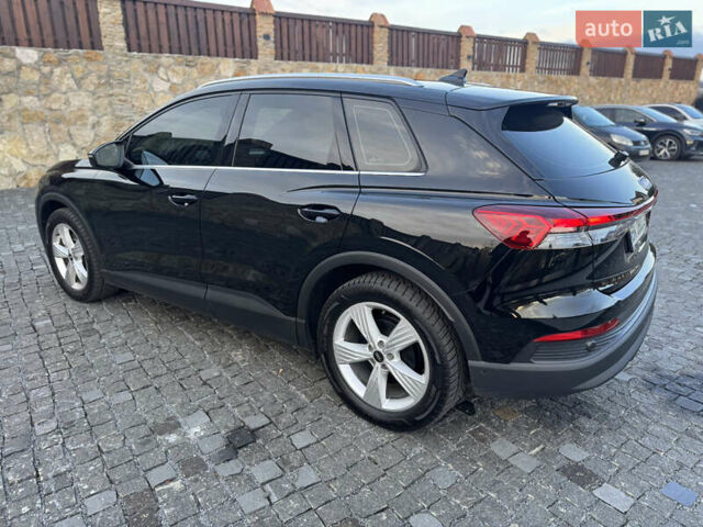 Чорний Ауді Q4 e-tron, об'ємом двигуна 0 л та пробігом 55 тис. км за 28500 $, фото 7 на Automoto.ua