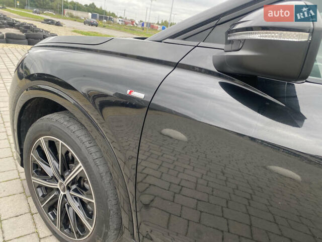 Черный Ауди Q4 e-tron, объемом двигателя 0 л и пробегом 25 тыс. км за 30500 $, фото 16 на Automoto.ua