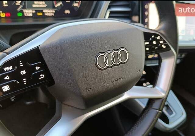 Ауді Q4 e-tron 2022 у Вінниці на Automoto.ua Чорний Ауді Q4 e-tron, об'ємом двигуна 0 л та пробігом 20 тис. км за 27500 $, фото 50 на Automoto.ua