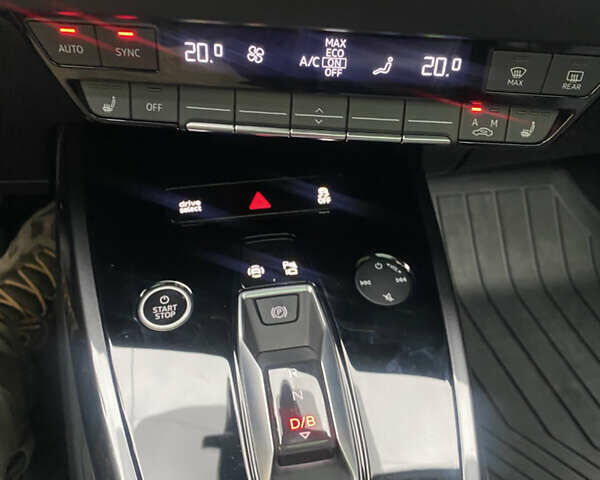 Черный Ауди Q4 e-tron, объемом двигателя 0 л и пробегом 25 тыс. км за 30500 $, фото 34 на Automoto.ua