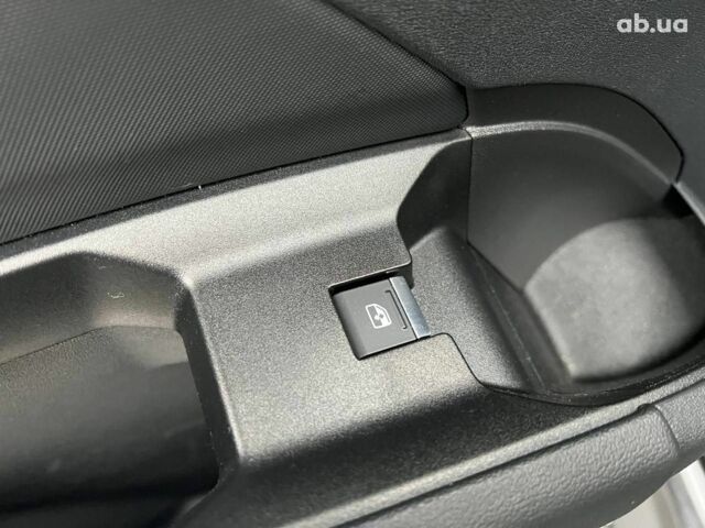 Чорний Ауді Q4 e-tron, об'ємом двигуна 0 л та пробігом 22 тис. км за 35340 $, фото 32 на Automoto.ua