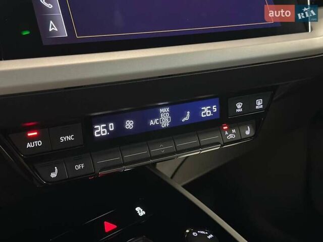 Черный Ауди Q4 e-tron, объемом двигателя 0 л и пробегом 52 тыс. км за 26900 $, фото 25 на Automoto.ua