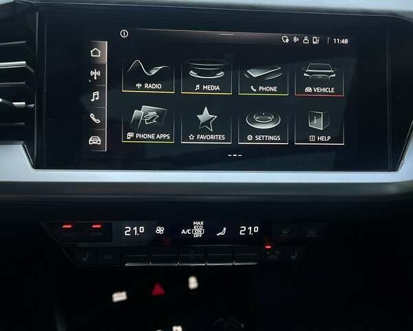 Черный Ауди Q4 e-tron, объемом двигателя 0 л и пробегом 40 тыс. км за 29900 $, фото 8 на Automoto.ua