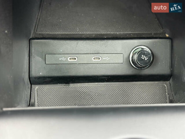 Черный Ауди Q4 e-tron, объемом двигателя 0 л и пробегом 33 тыс. км за 23999 $, фото 38 на Automoto.ua