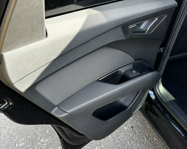 Ауді Q4 e-tron 2023 у Рівному на Automoto.ua Чорний Ауді Q4 e-tron, об'ємом двигуна 0 л та пробігом 33 тис. км за 22900 $, фото 17 на Automoto.ua